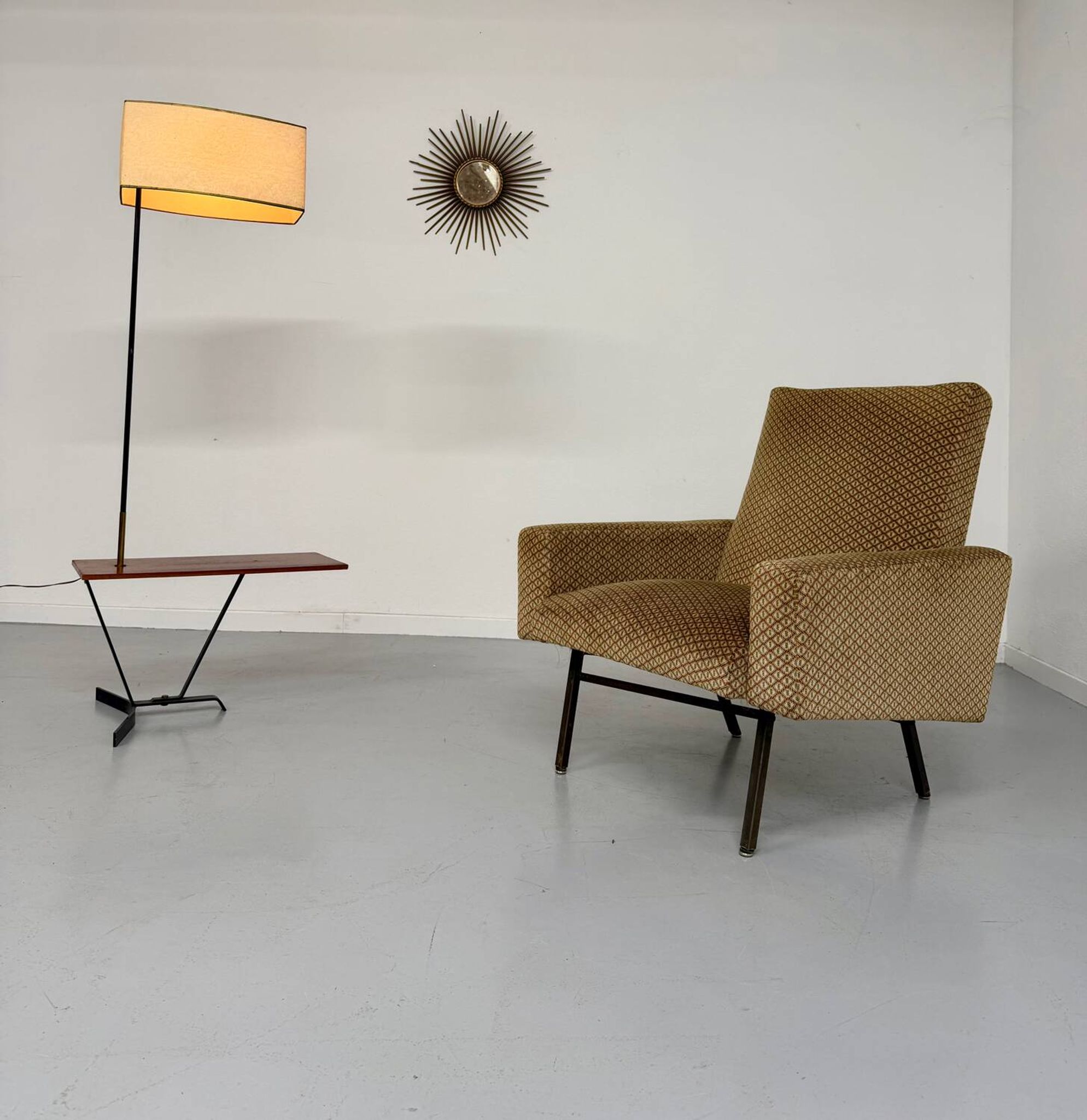 Vintage French design metal and brass floor lamp from the 1950s, Arlus