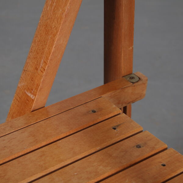 Chaise pliante en pin des années 1970