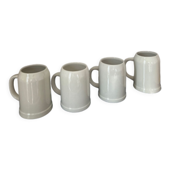 Lot de 4 mugs ou pintes en céramique blanc cassé