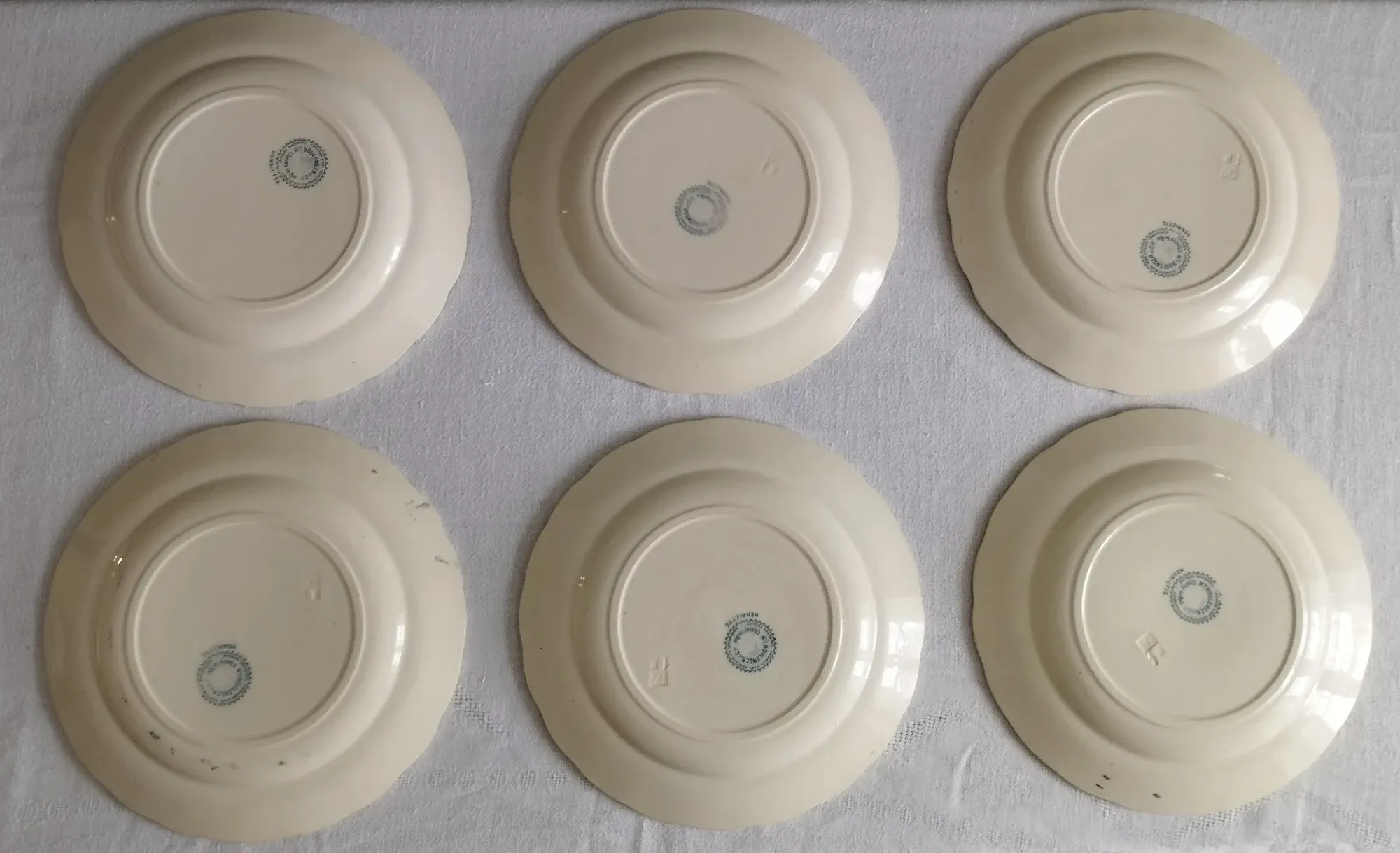 6 flat plates in earthenware from HB Choisy-le-Roi "Henriette"