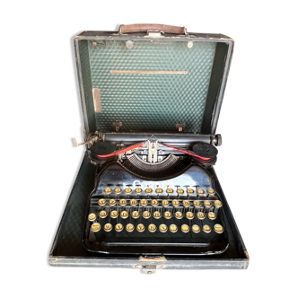 Vintage Corona typewriter