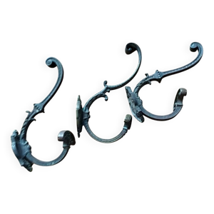 Patères en bronze anciennes