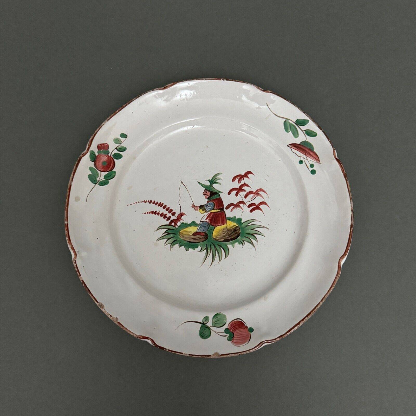 18th century Islettes earthenware plate with Chinese decoration