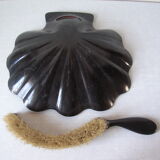Old garbage collector shovel brush cardboard boiled mother-of-pearl wood Japanese décor