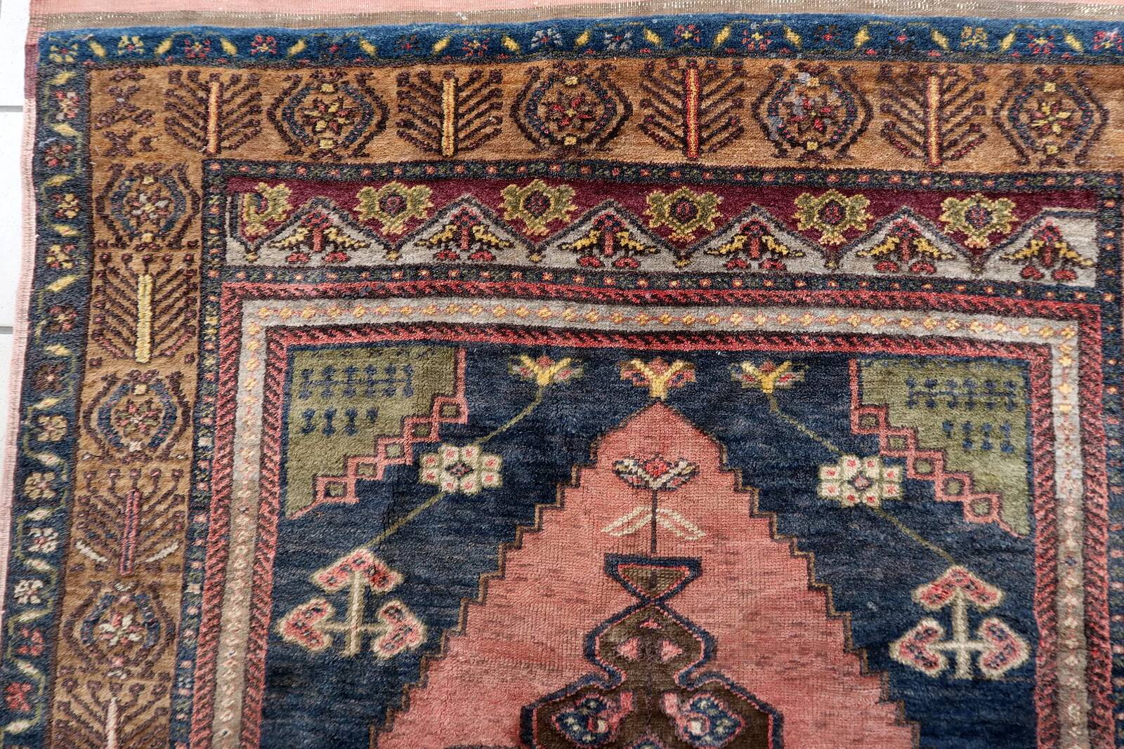 Tapis turc anatolien fait main, années 1970