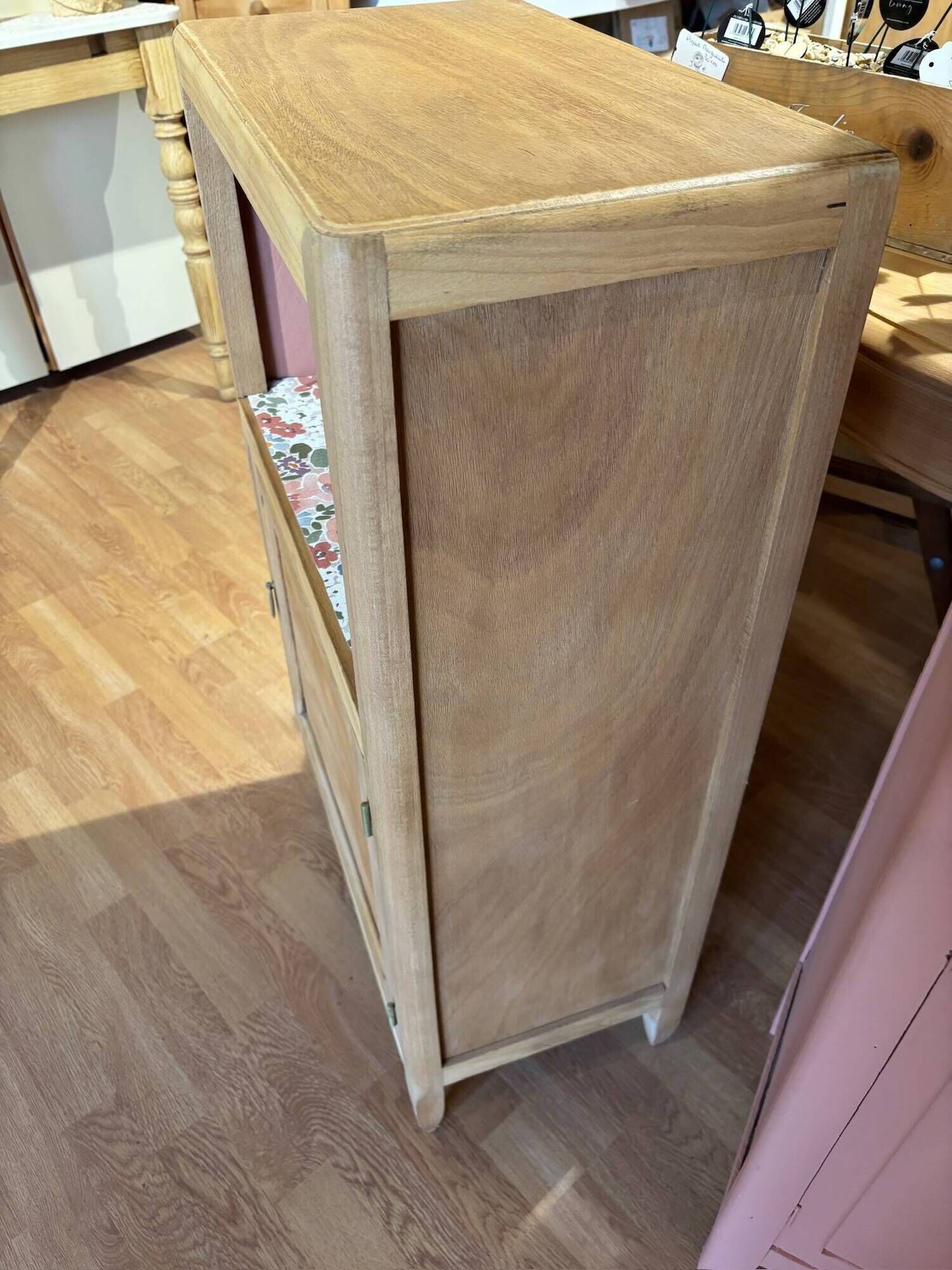 Occasional furniture