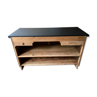 Workshop counter