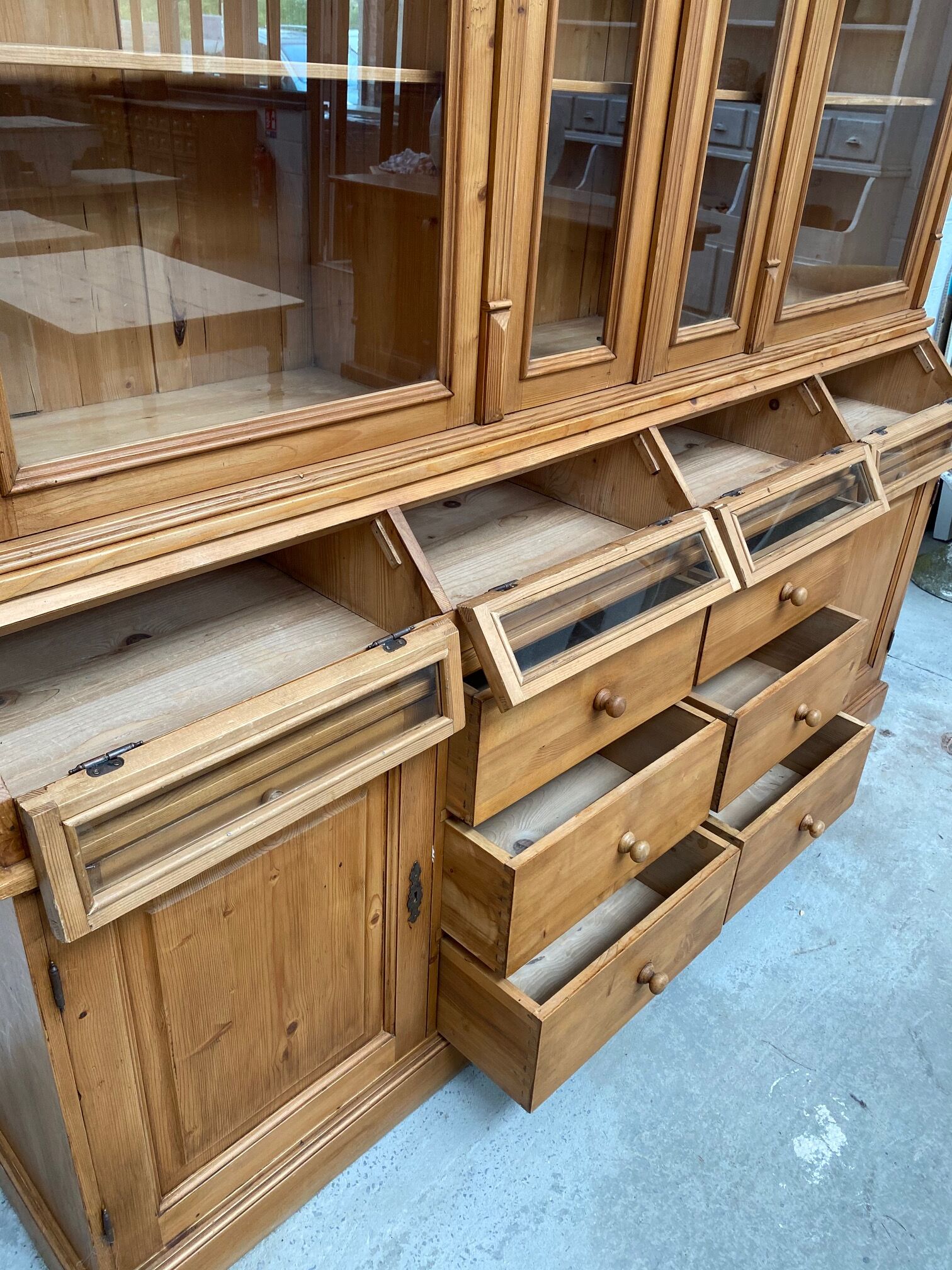 Craft furniture in fir