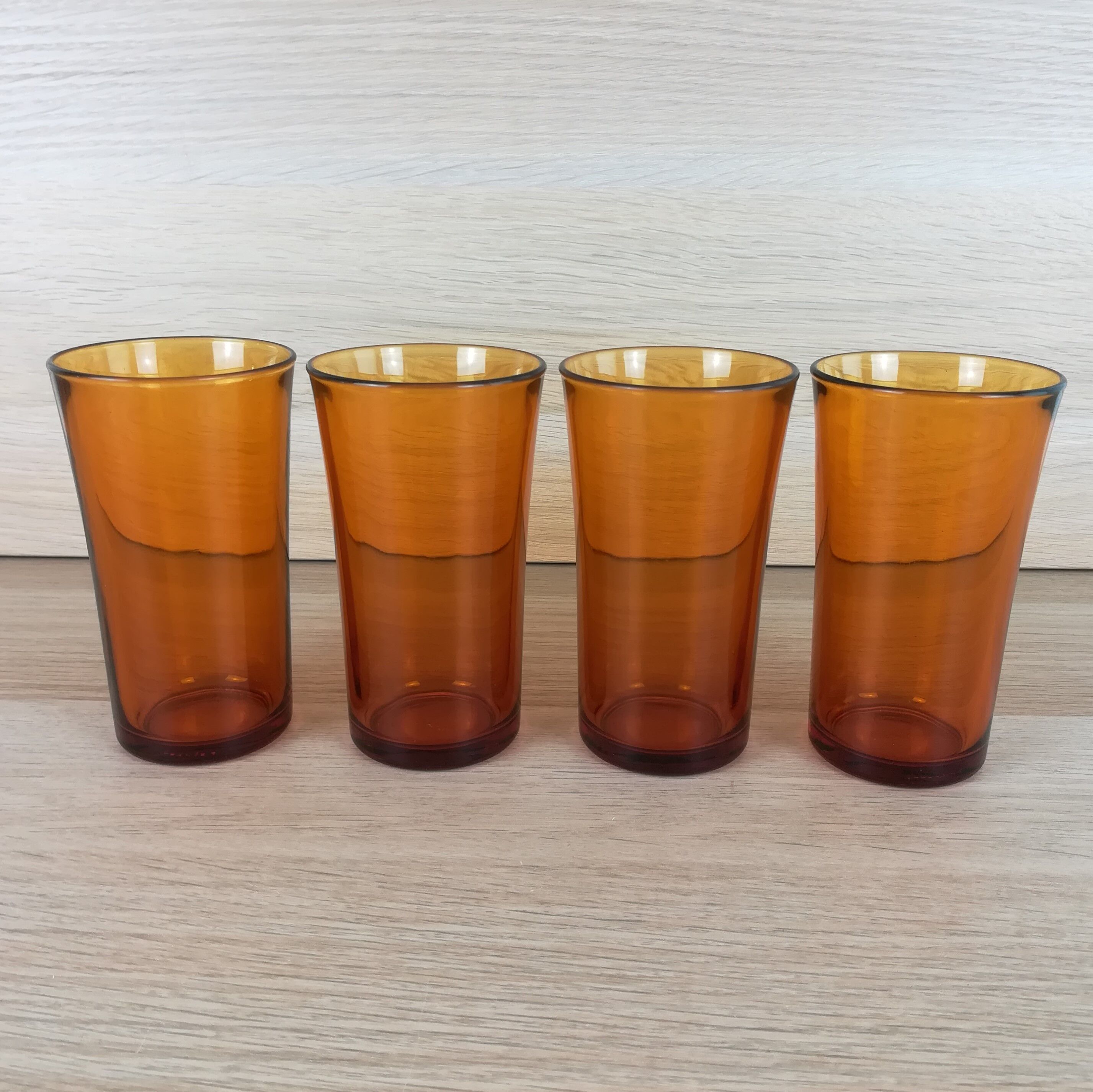 4 amber lemonade glasses