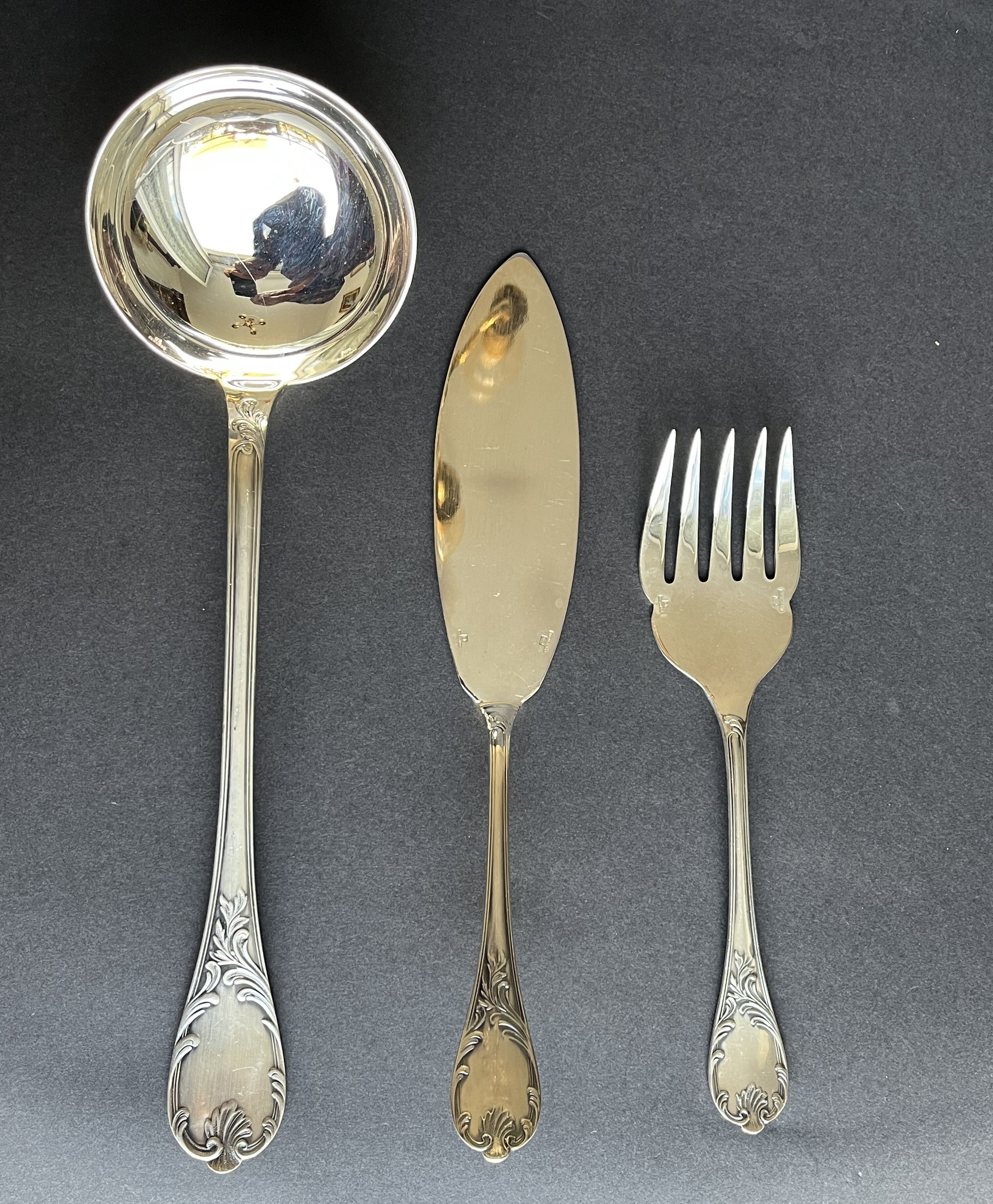 Ménagère Christofle modèle Marly 111 pièces