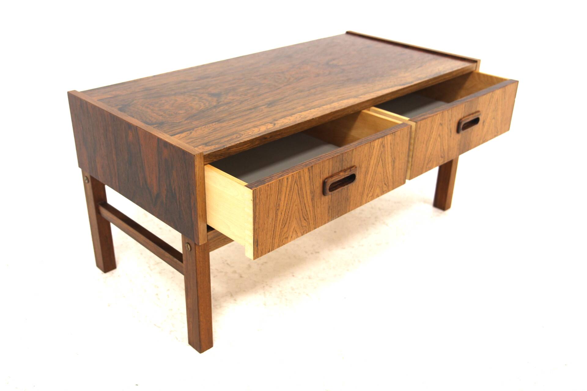 Scandinavian rosewood chest of drawers, Sweden, 1960