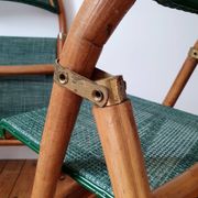 Paire de chaises de bistrot pliantes en rotin