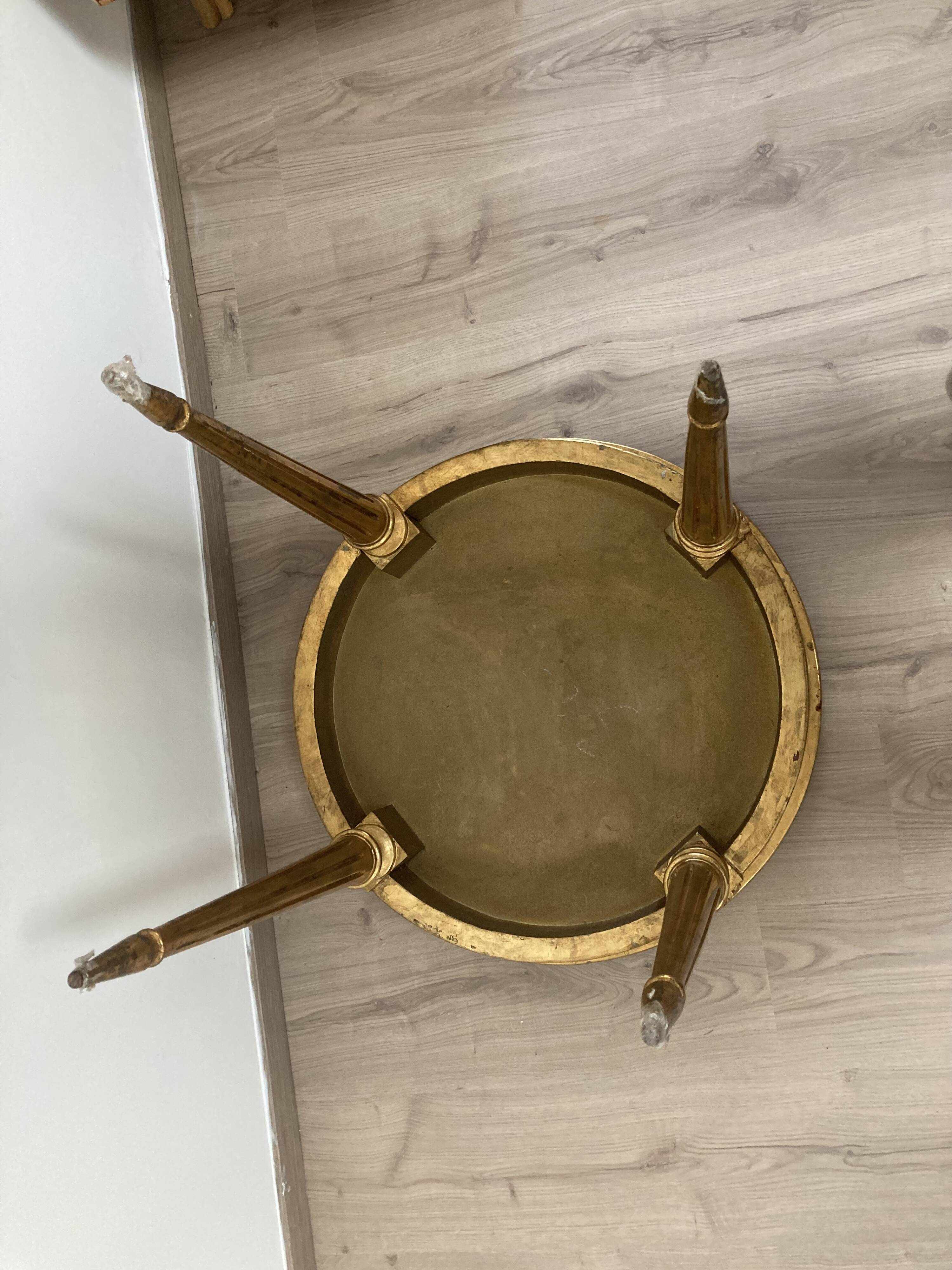 Round table gilded wood louis xvi style under glass