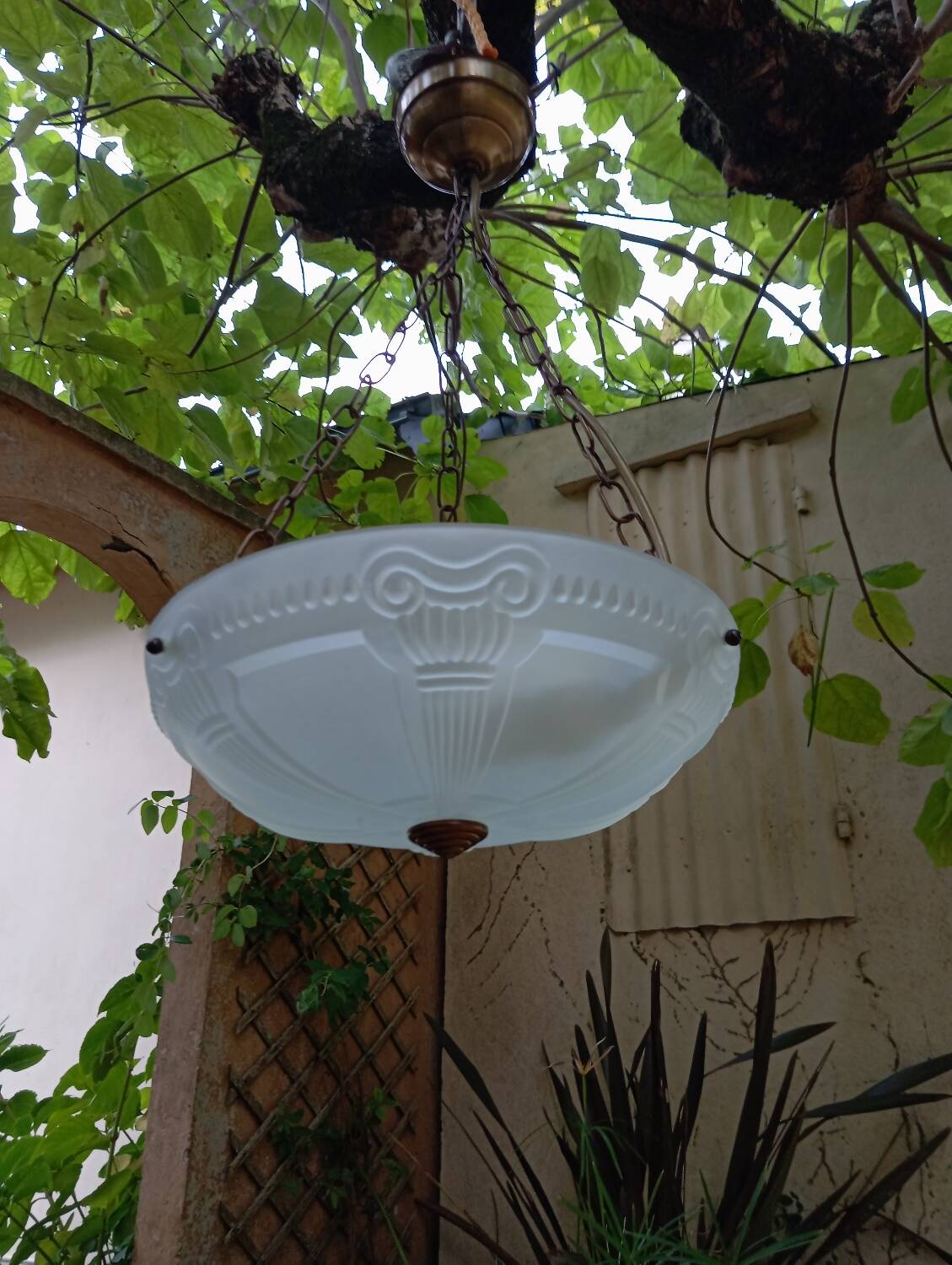 Frosted glass basin pendant light with column decor, art deco style