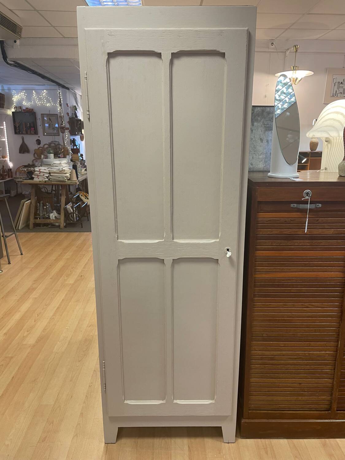 Small pinkish beige Parisian wardrobe