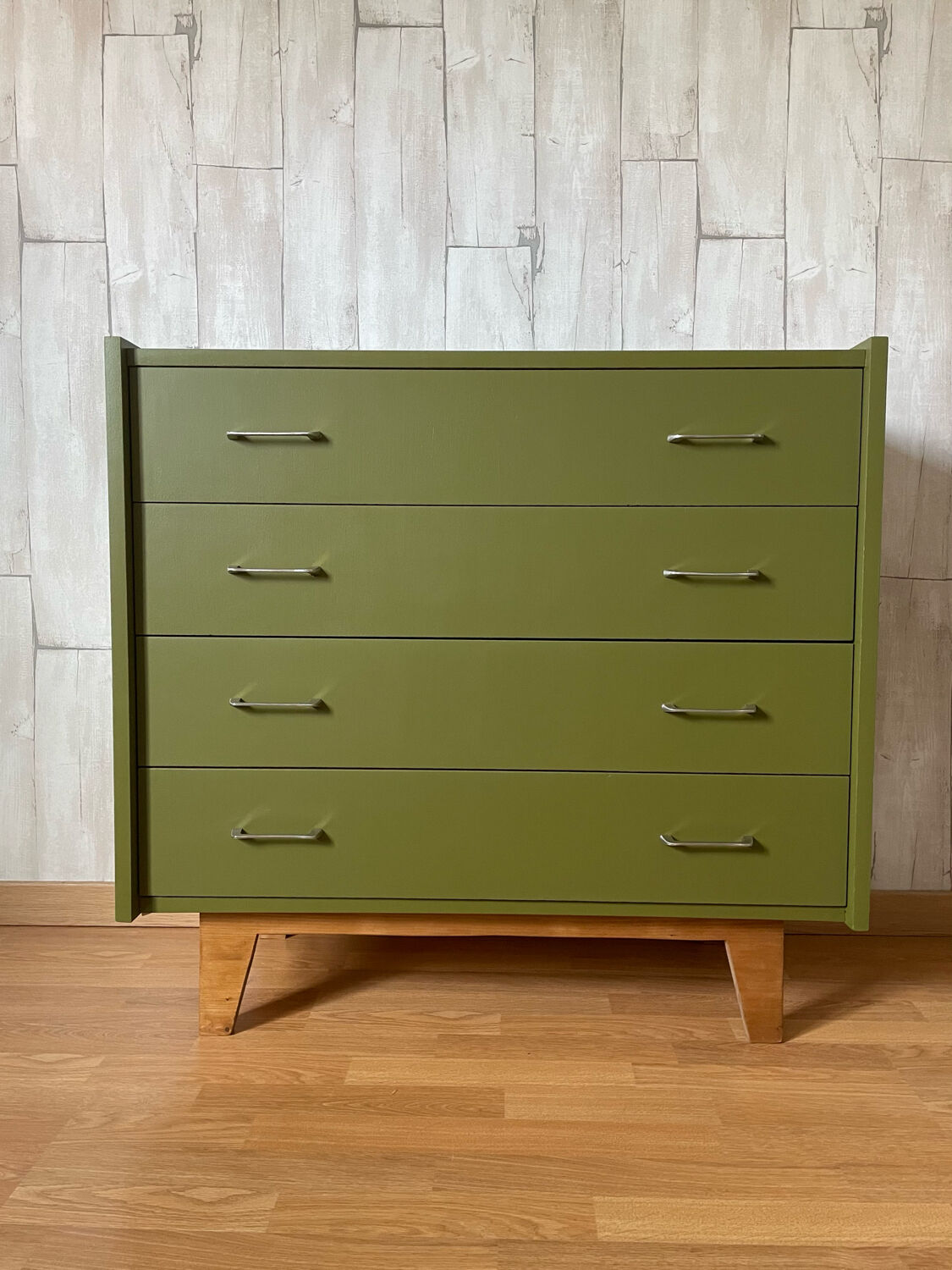 Commode vintage