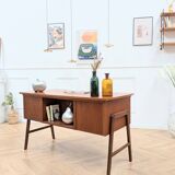 Designer double-sided desk