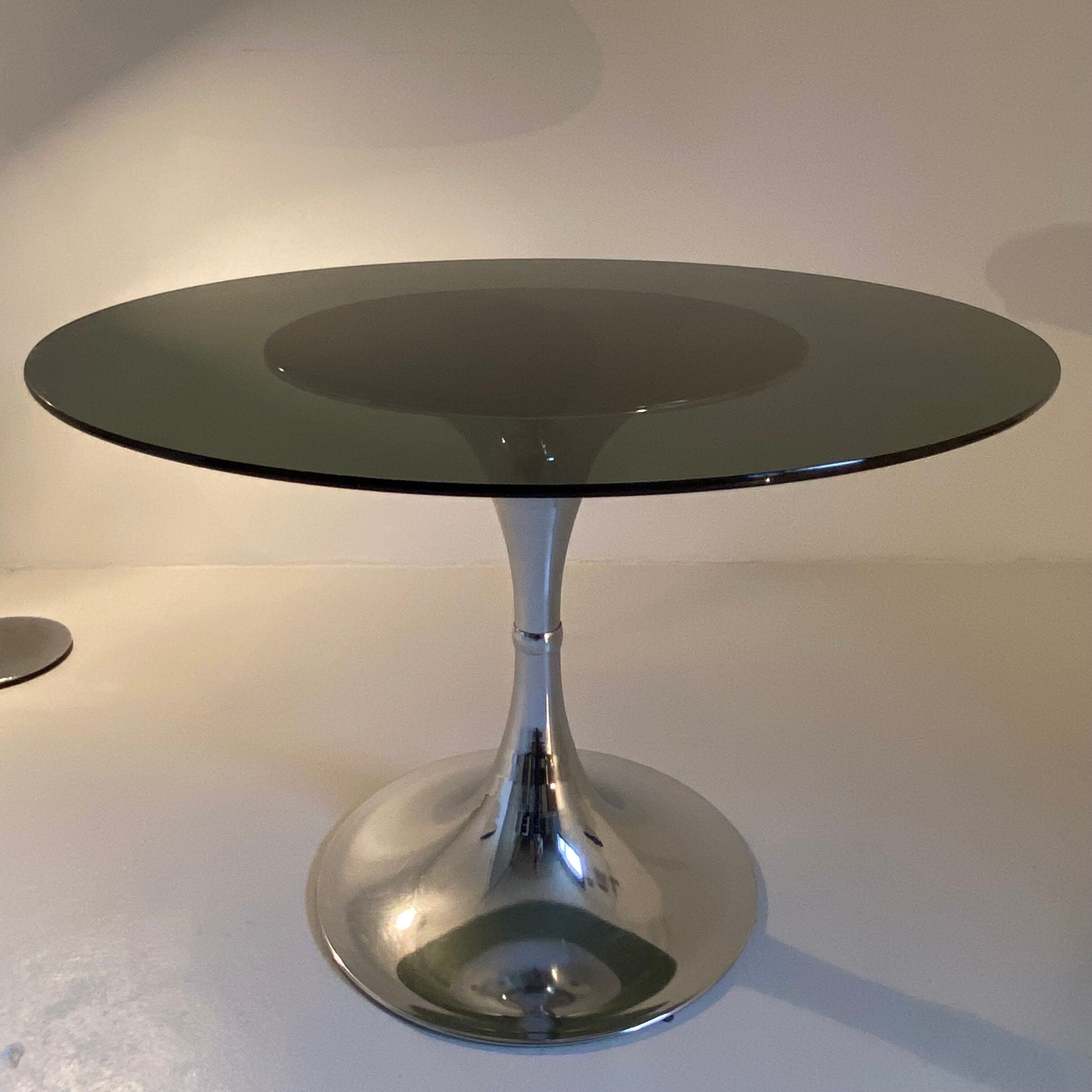 Tulip foot table by Gastone Rinaldi, late 1960