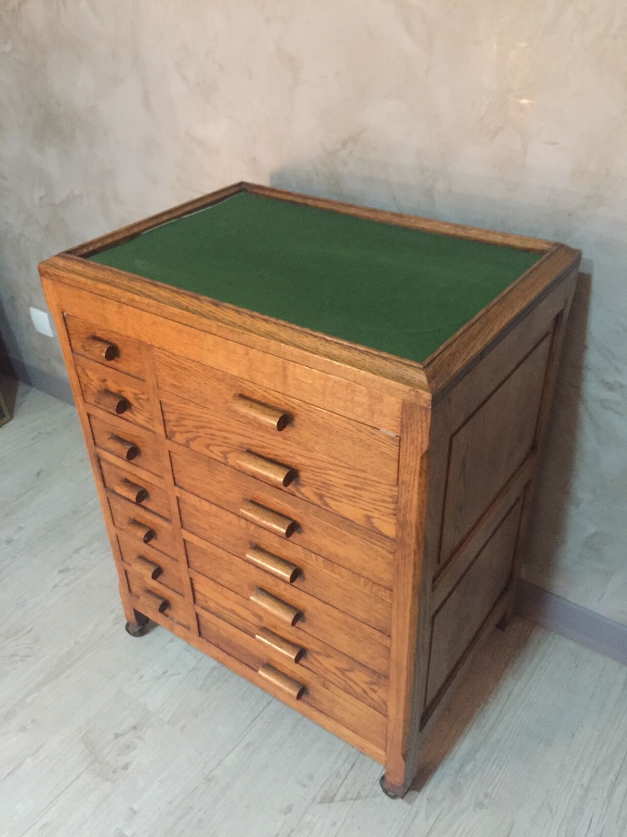 Former furniture shop on wheels