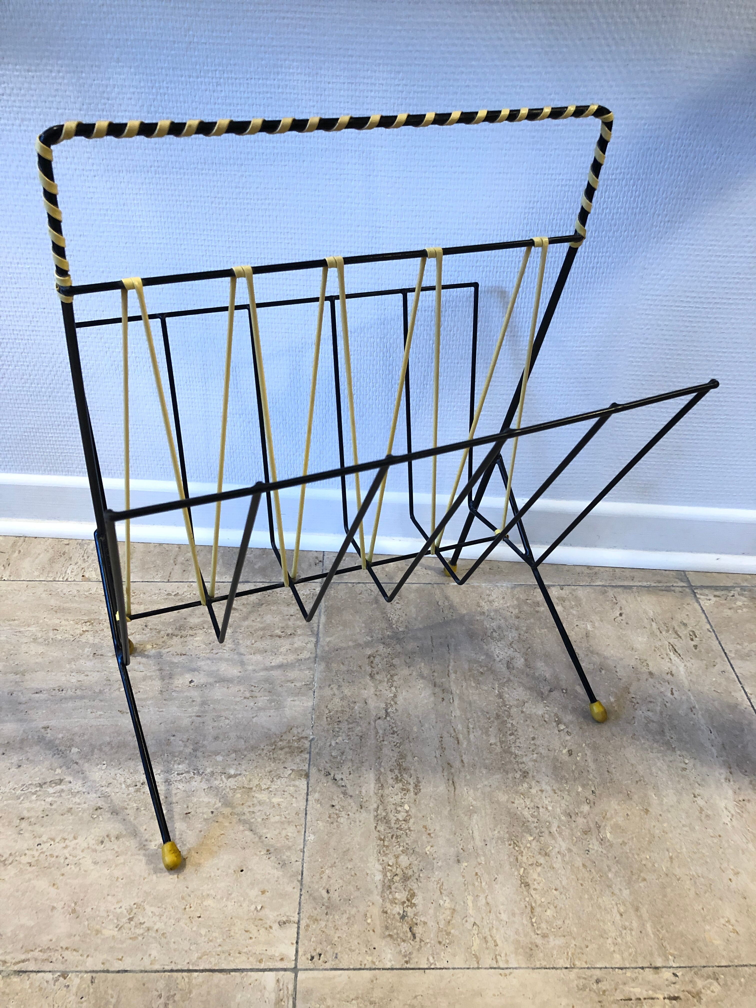 Porte revues Scoubidou yellow 1950