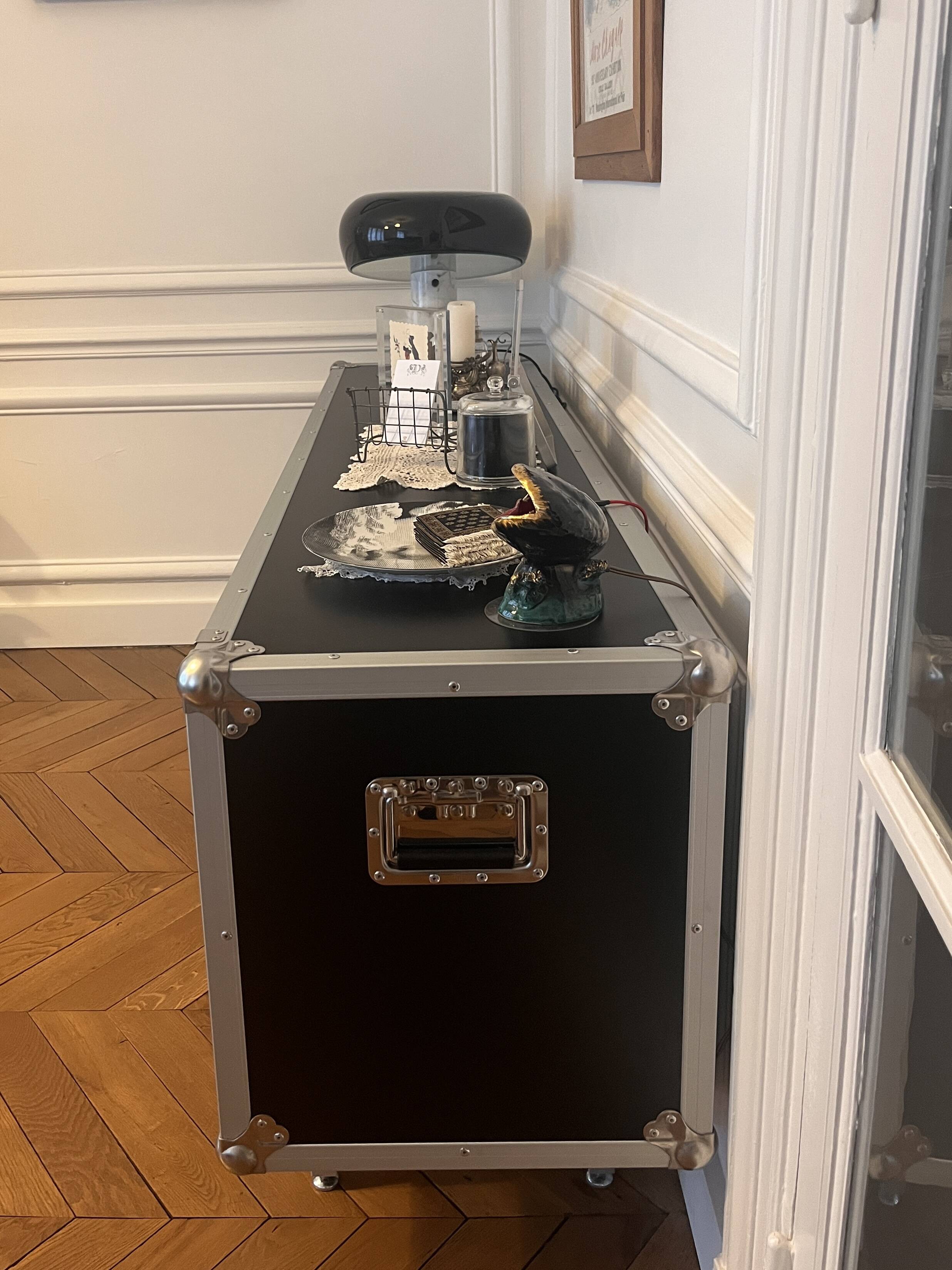 Enfilade MOROSO x DIESEL Total Flightcase 180