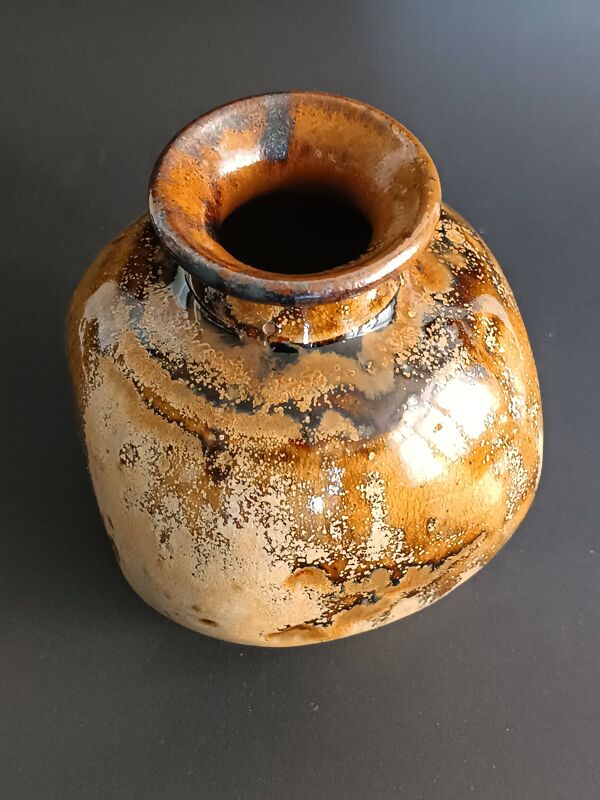 Vase en grès émaillé avec signature milieu XXème siècle