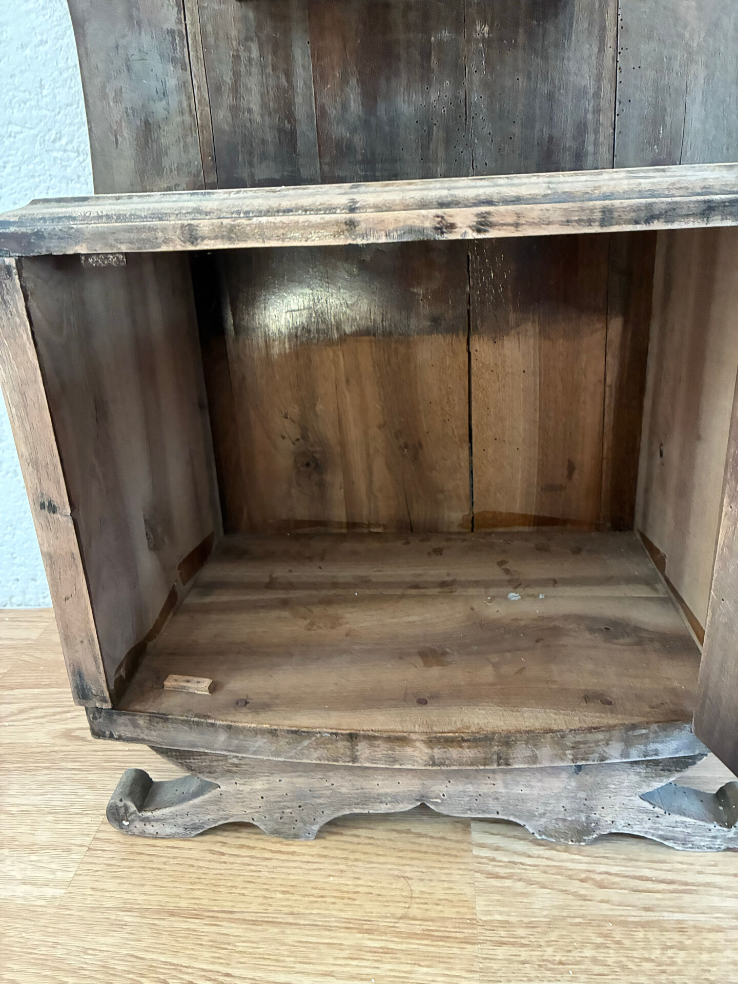 Petit meuble en bois- chevet/meuble d’appoint