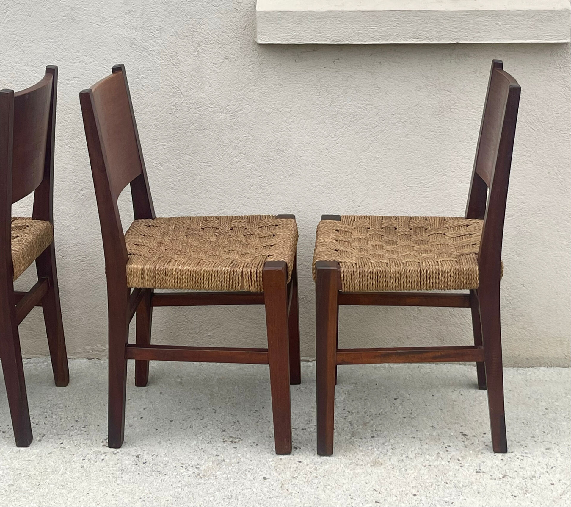 4 modernist chairs from the 1950s.
