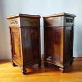 Pair of Italian bedside tables from the beginning of the 20th century in walnut