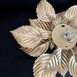 Golden flower wall lamp