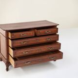 Commode ancienne française en chêne sculpté