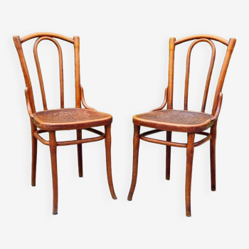 Pair of THONET N°56 chairs circa 1900