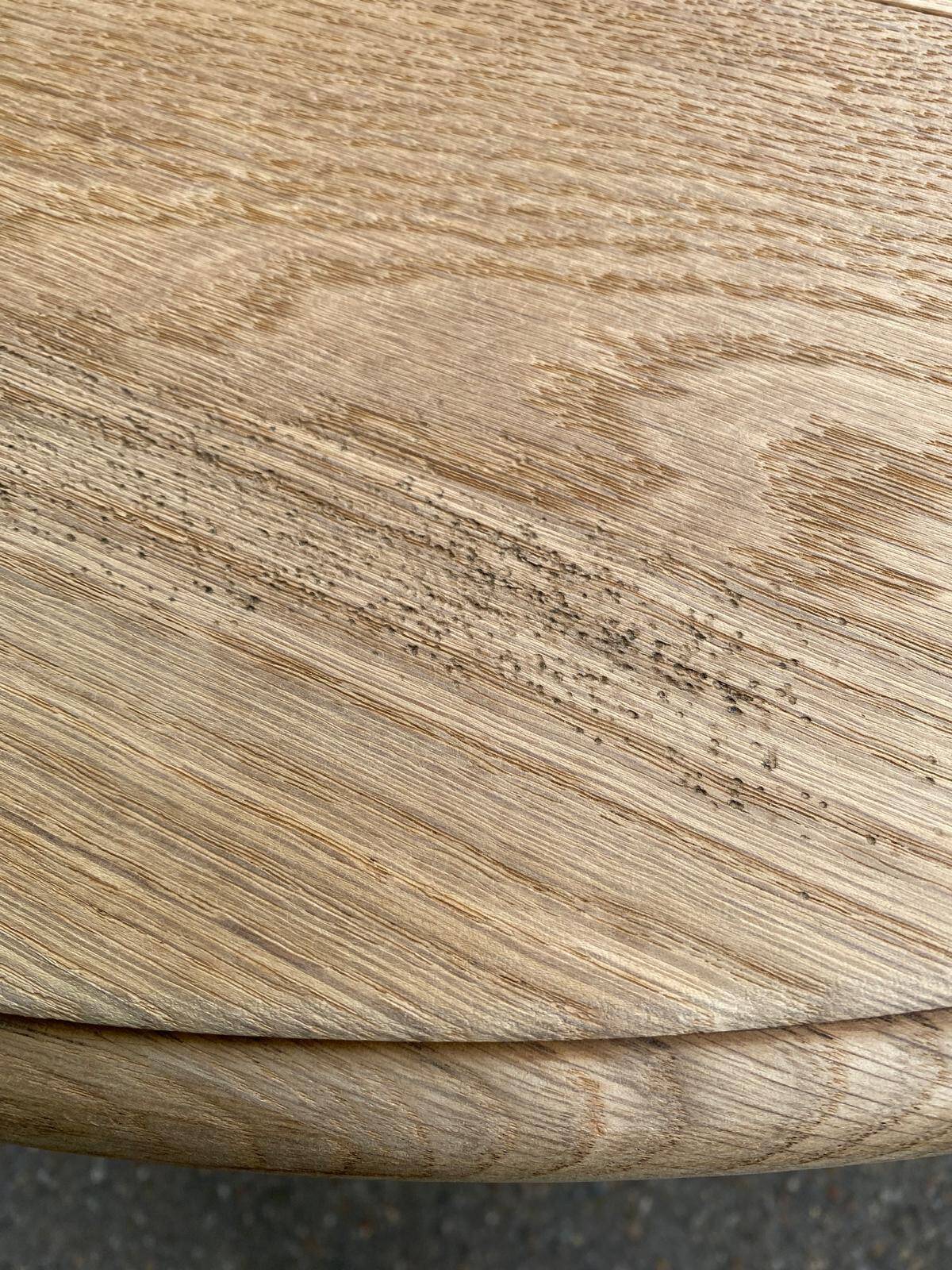 Renovated Louis Philippe round extendable dining table, 19th century
