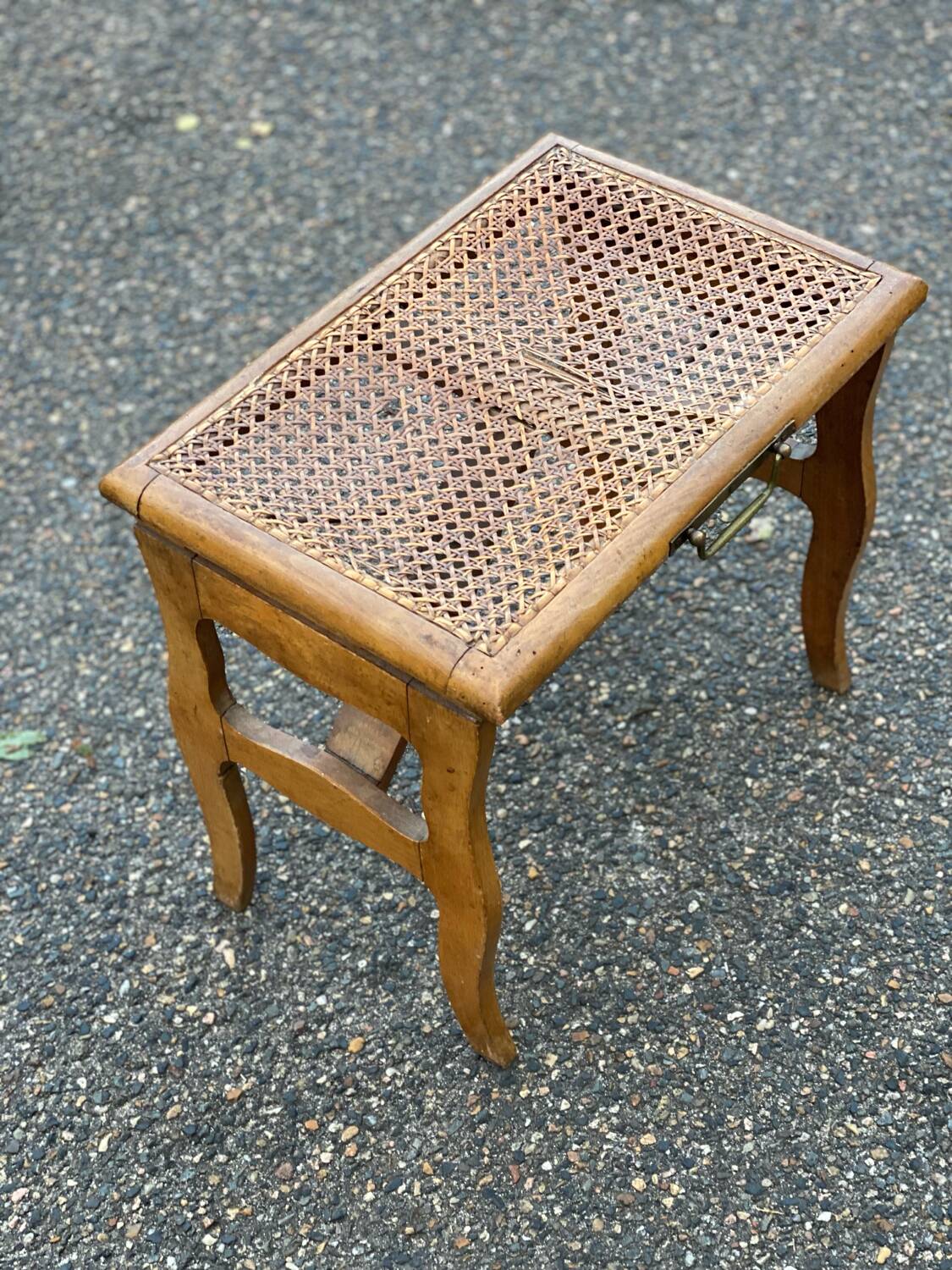 Solid wood folding stool with caned seat