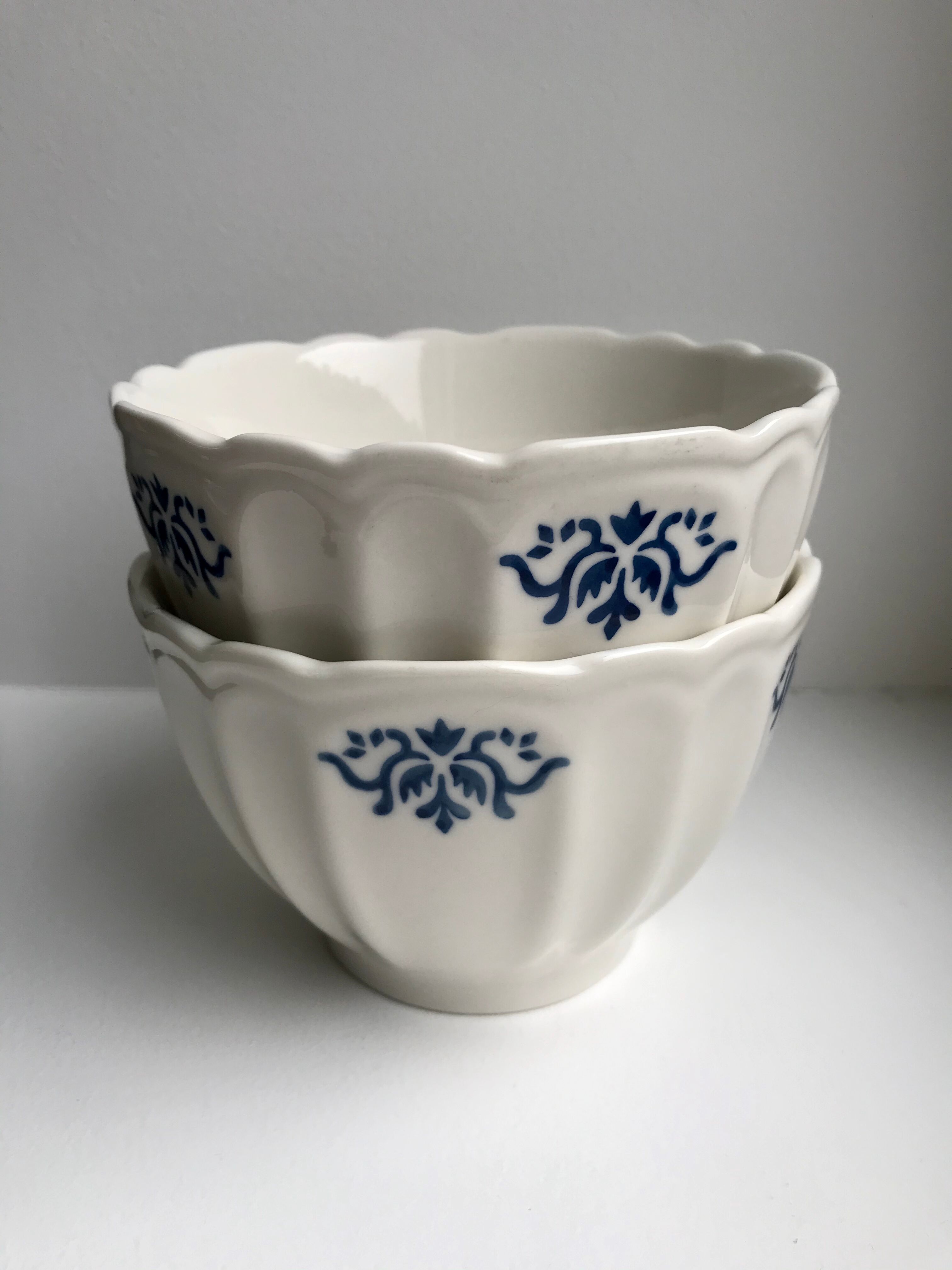 Duo of old bowls