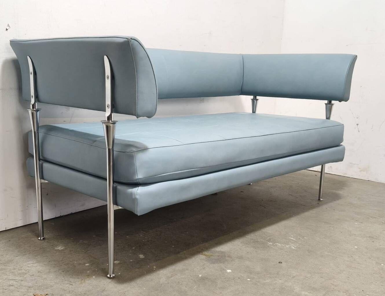 Poltrona Frau 2-Seater Design Sofa