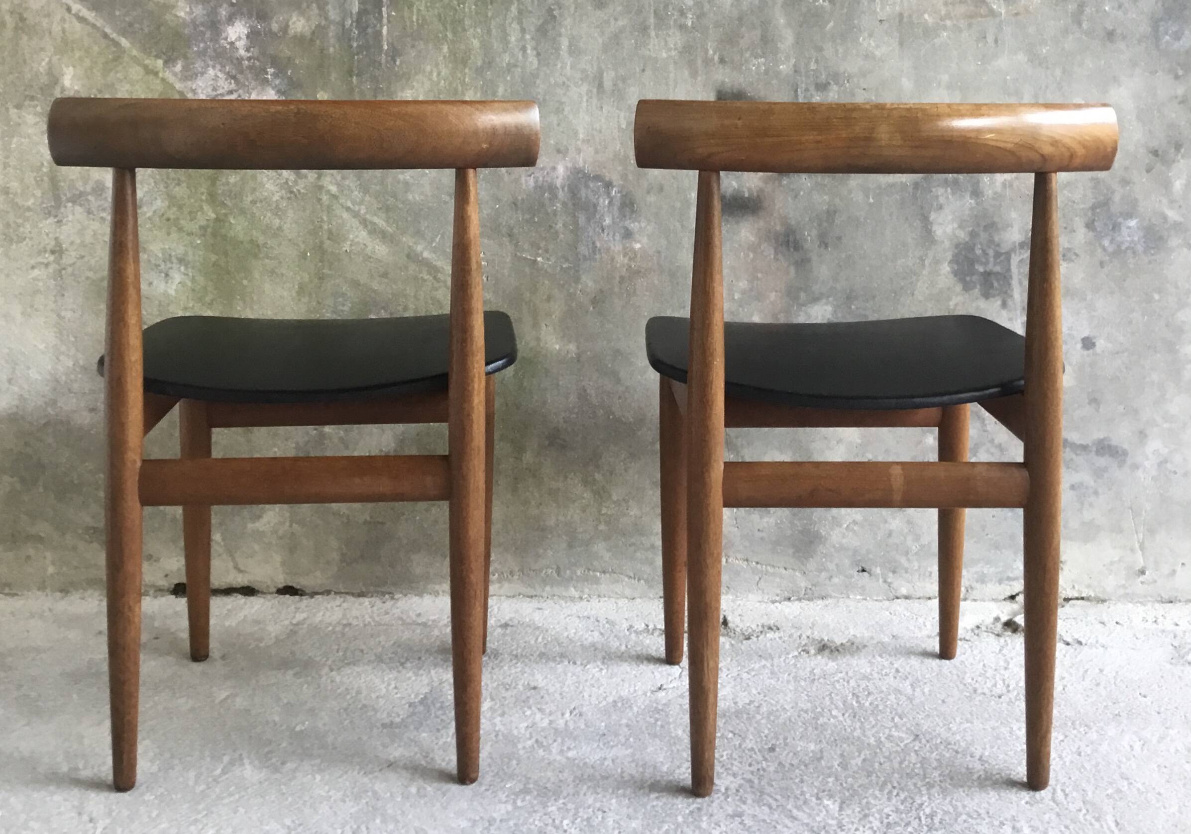 Pair of Scandinavian chairs by Hans Olsen for Frem Rojle - 1960s