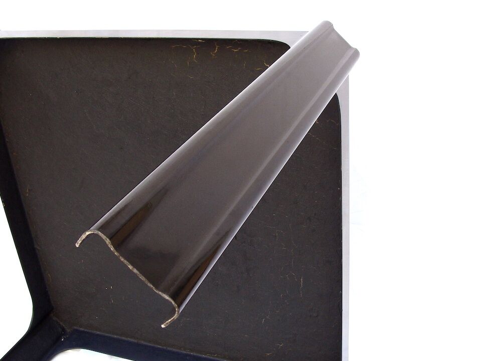 Square table design 1970 fiberglass.