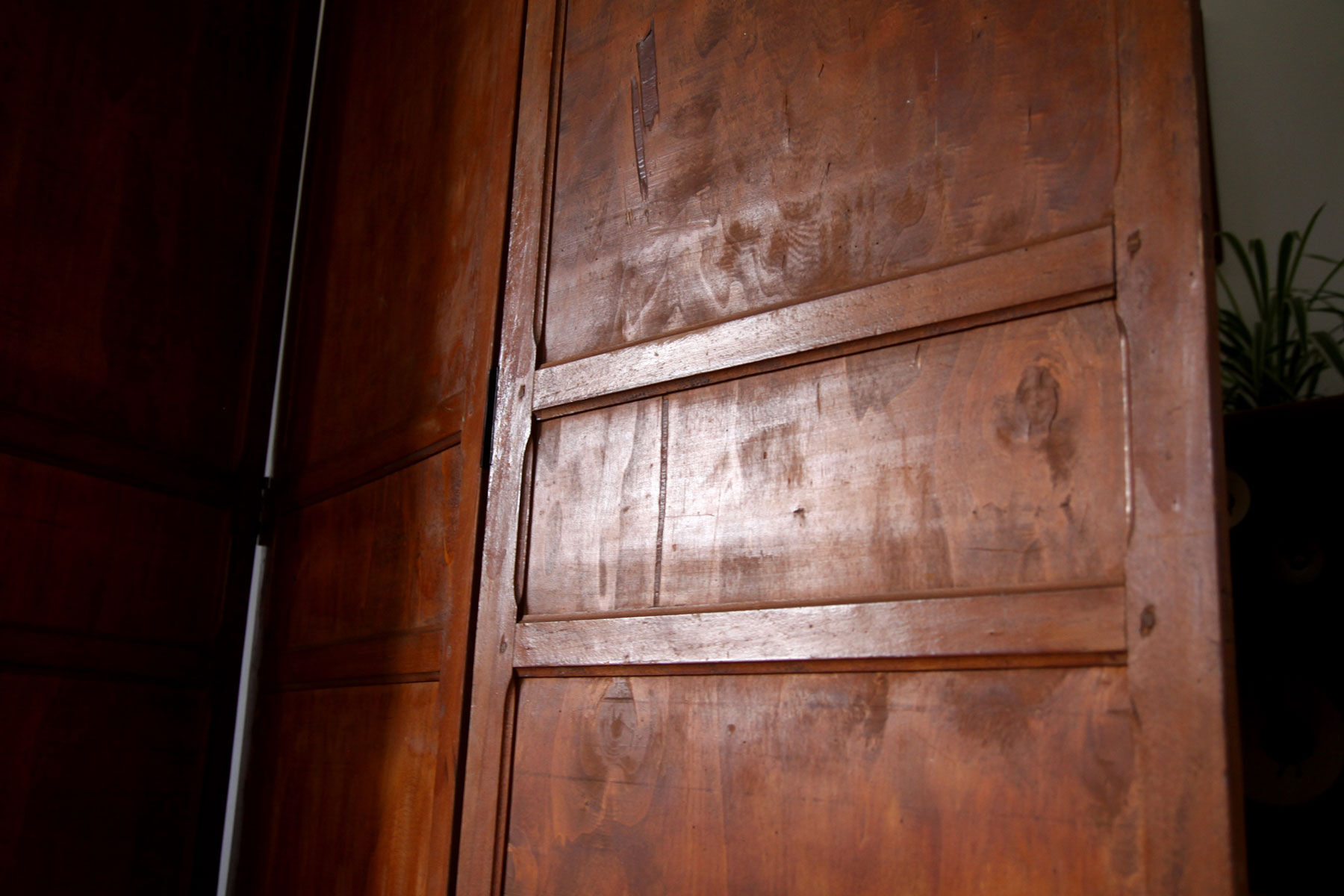 Wooden screen 5 instores