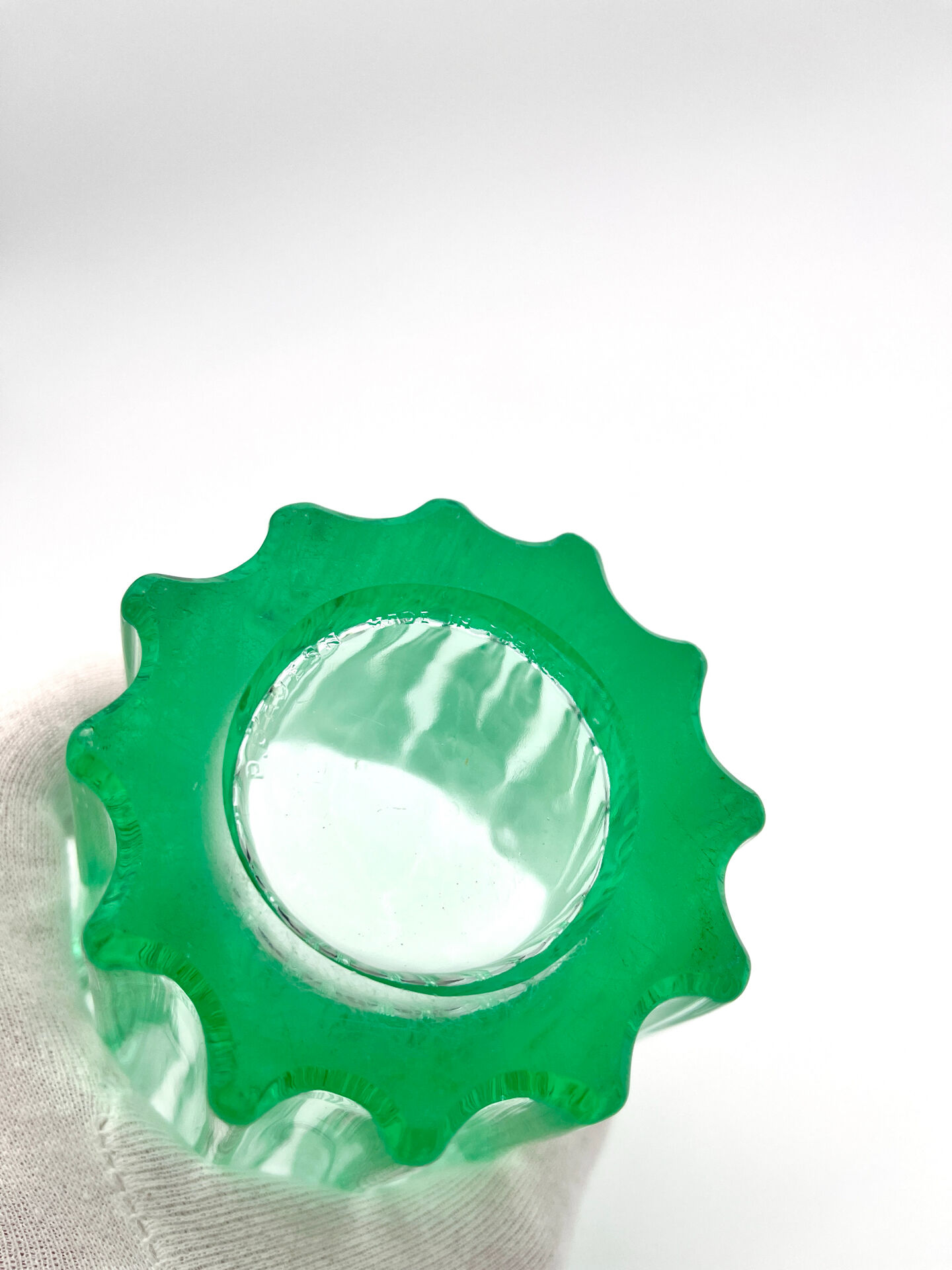 Art Deco Vase Pierre d'Avesn Moulded-Pressed Glass Emerald Green