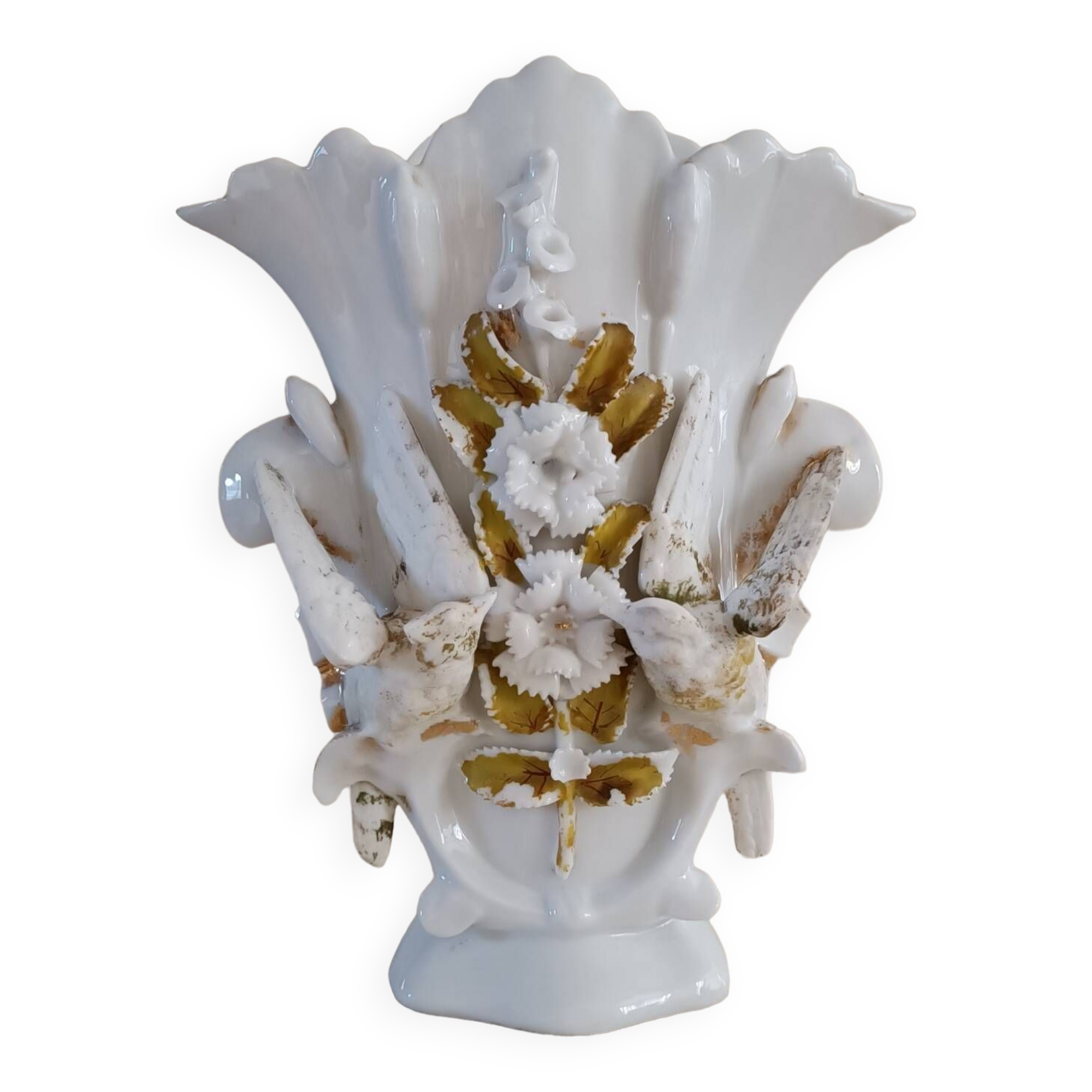 Bridal vase with bird decoration