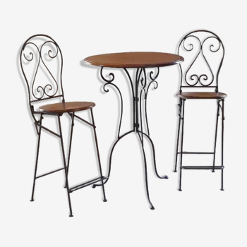 Table et chaises hautes