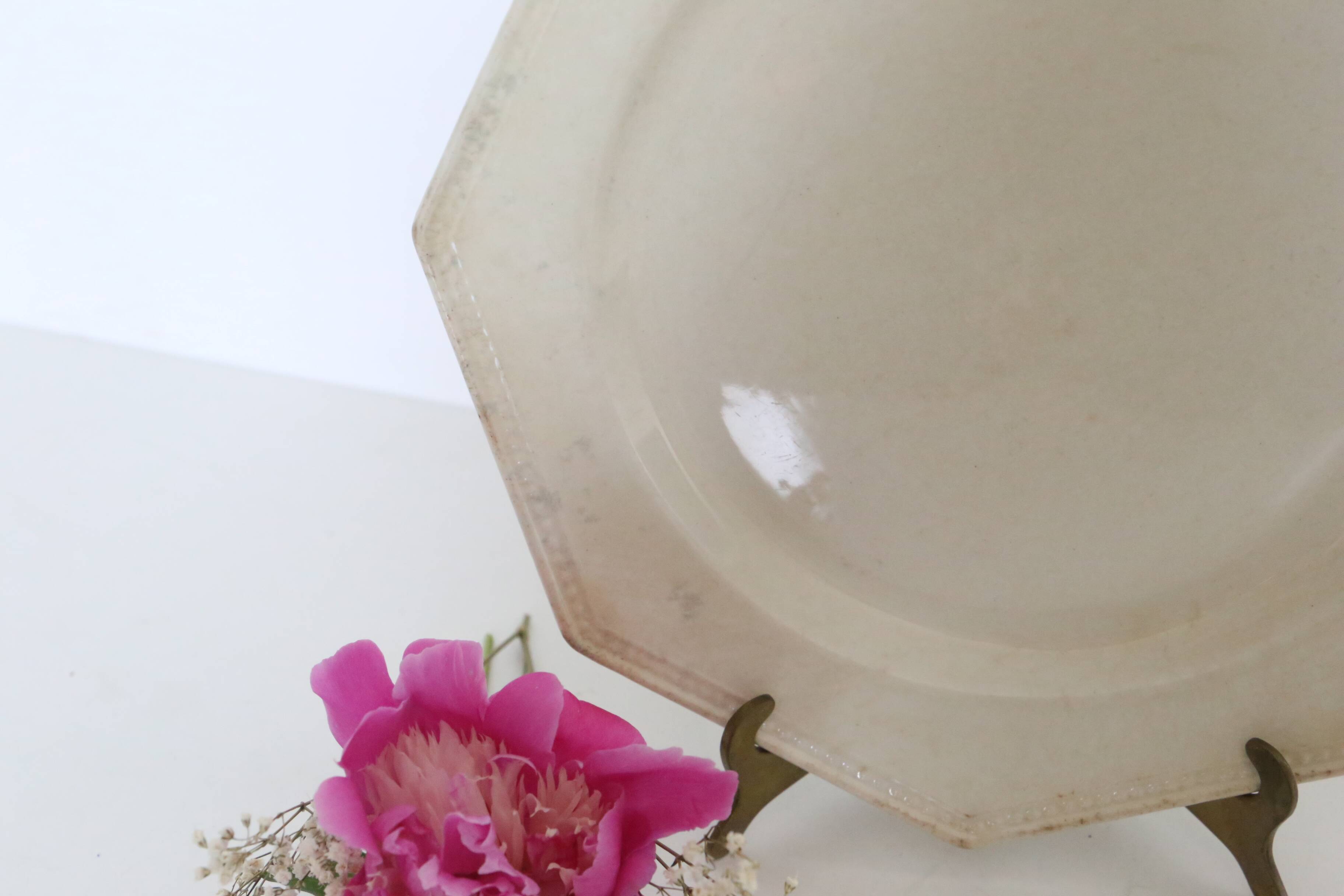 Creil and Montereau plates, 19th century, Perle model, ivory / set of 3