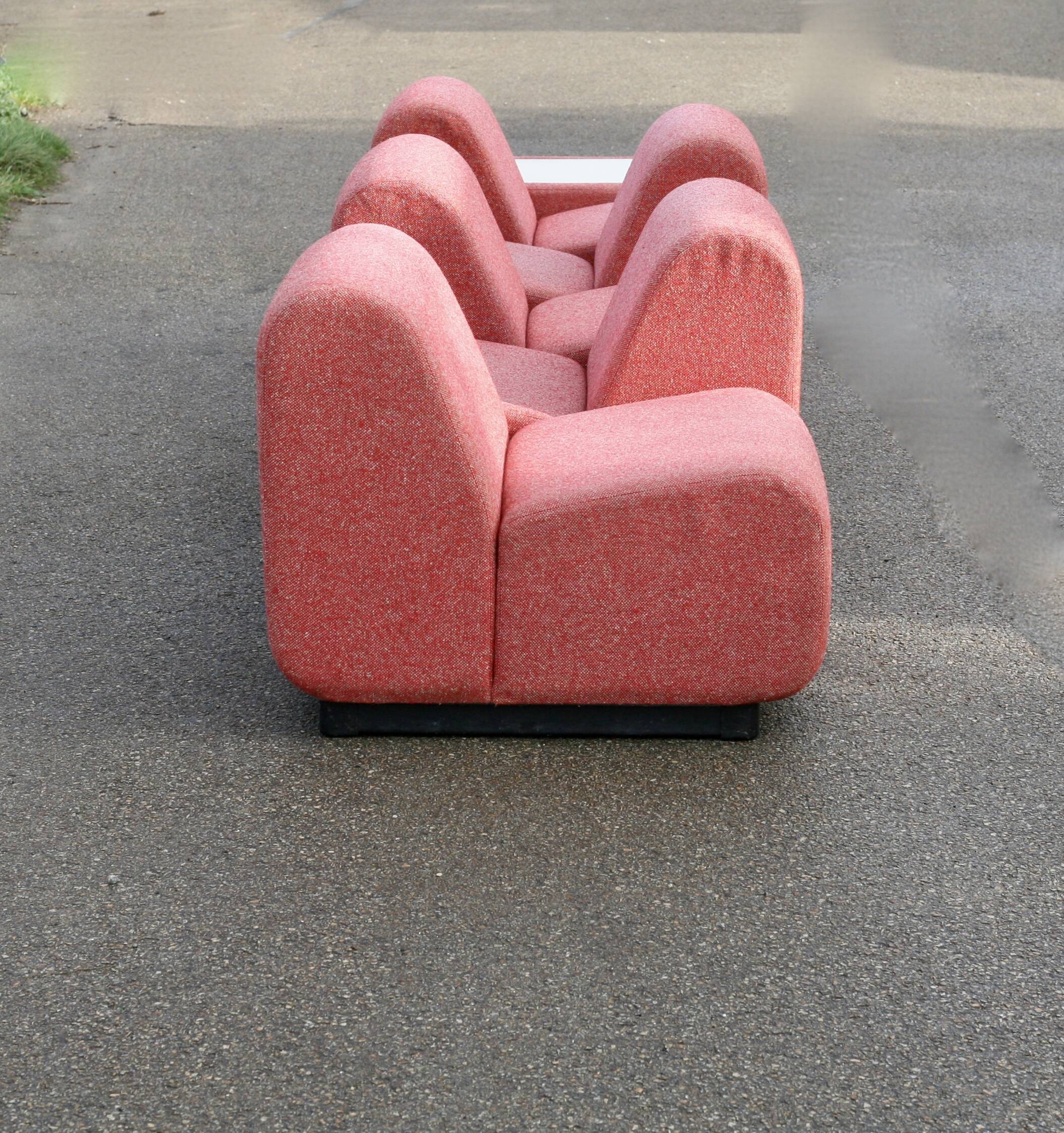 "Tappo" modular sofa by John Mascheroni, produced by Vectra Contract, circa 1975.