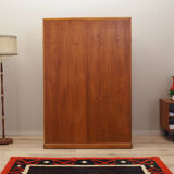 Armoire en chêne, design danois, années 1960, production: Suède