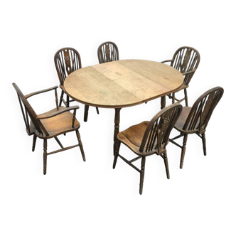 A slightly weathered Windsor wheelback dining set (7) by Oirschotse Meubelindustrie 1950s