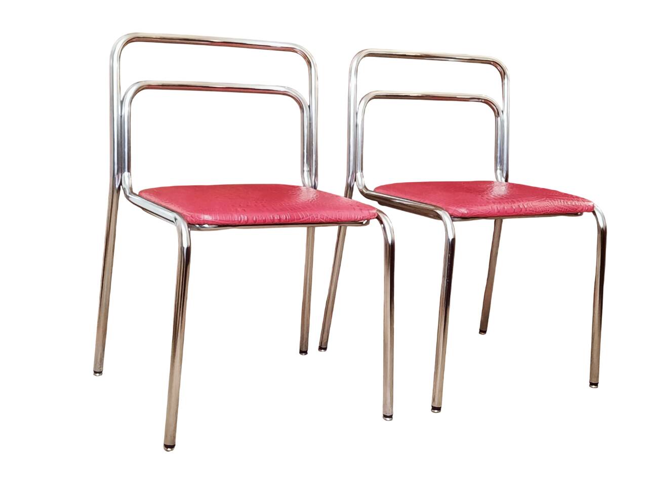 2 chaises en cuir, années 60-70