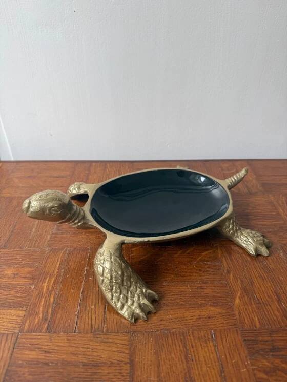 Golden turtle pocket tray