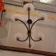 Chandelier Arlus laiton metal opalines blanche years 50