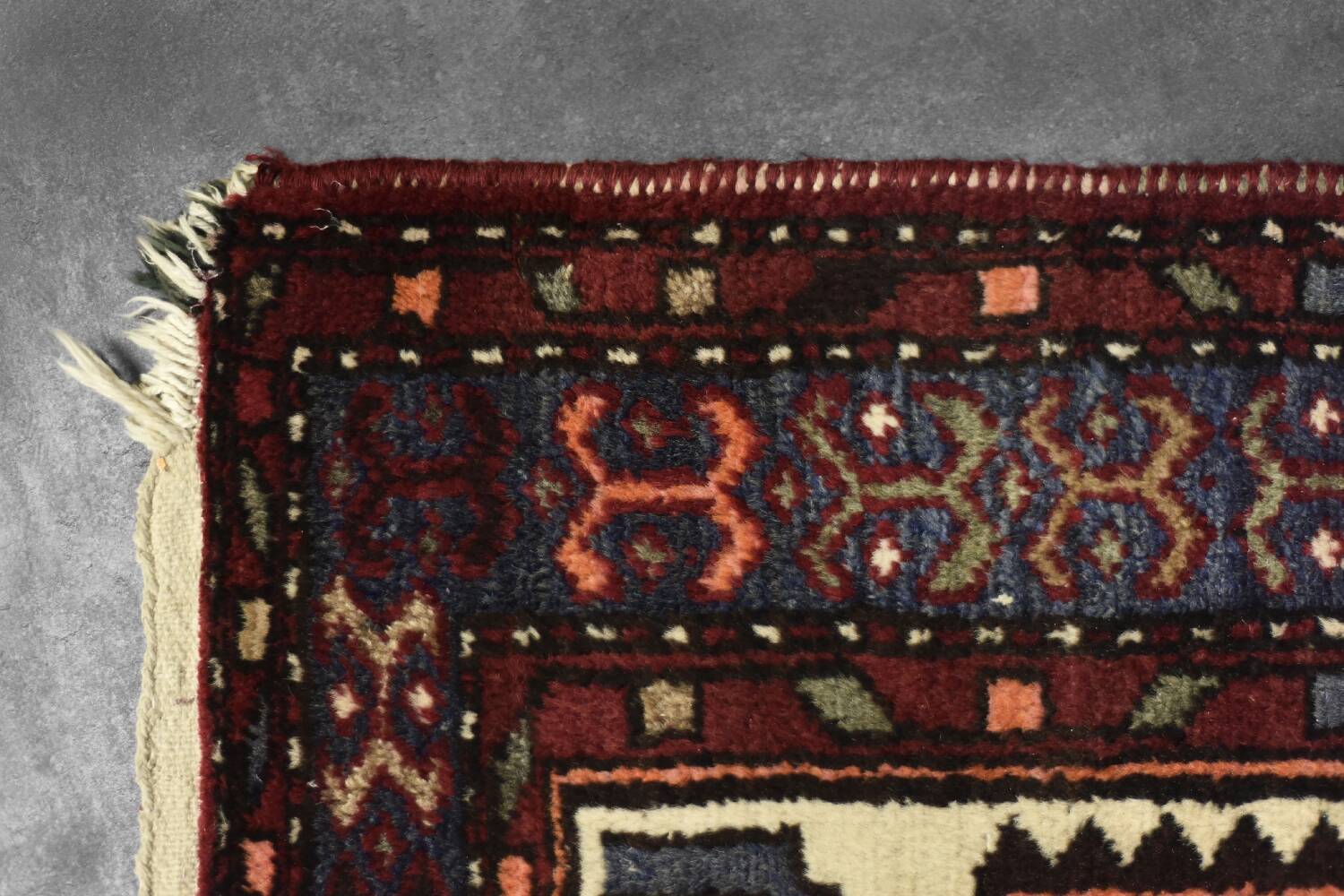 Vintage handwoven Zanjan Hamadan oriental rug, Middle East, 1960s.